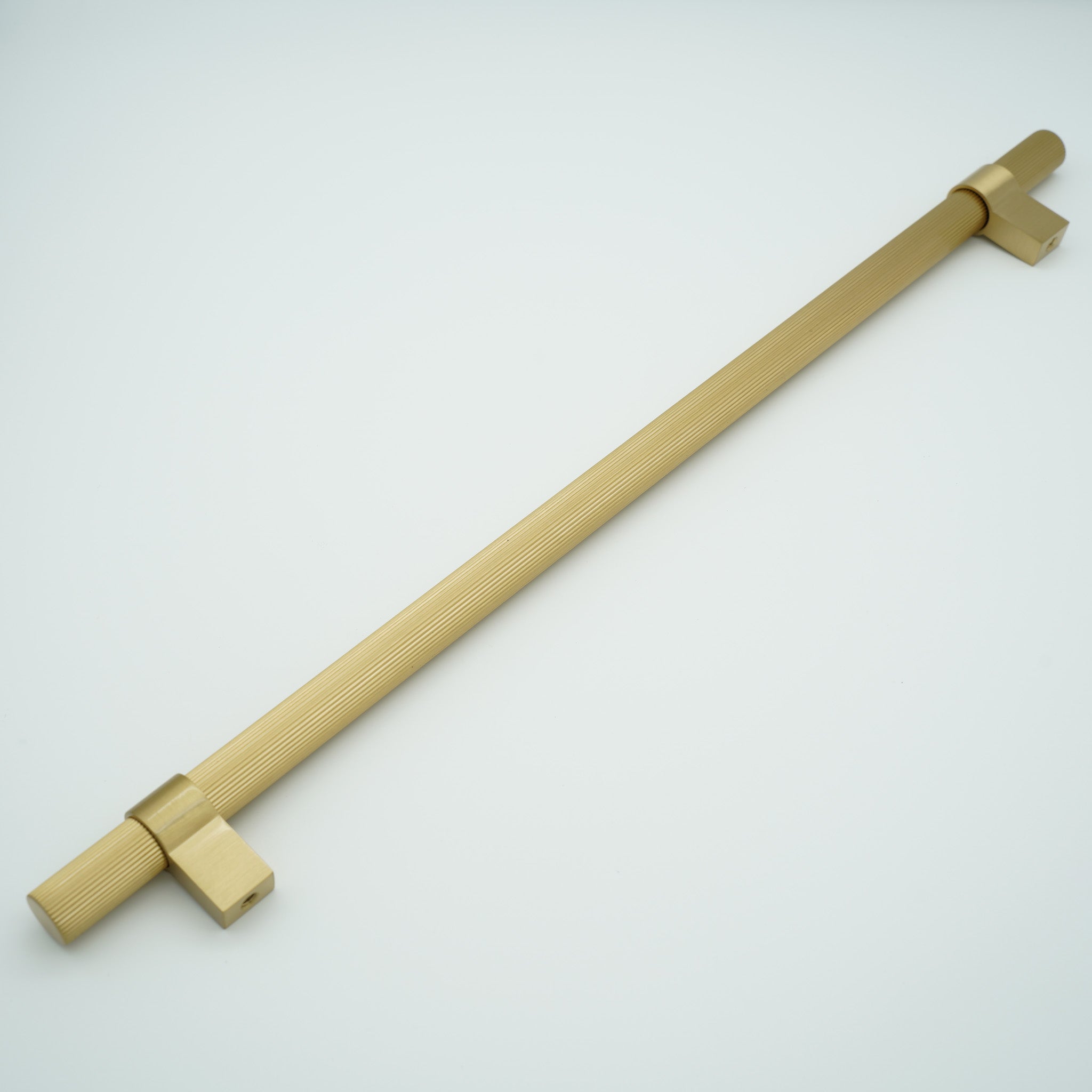 Vento Solid Brass Cabinet Handle